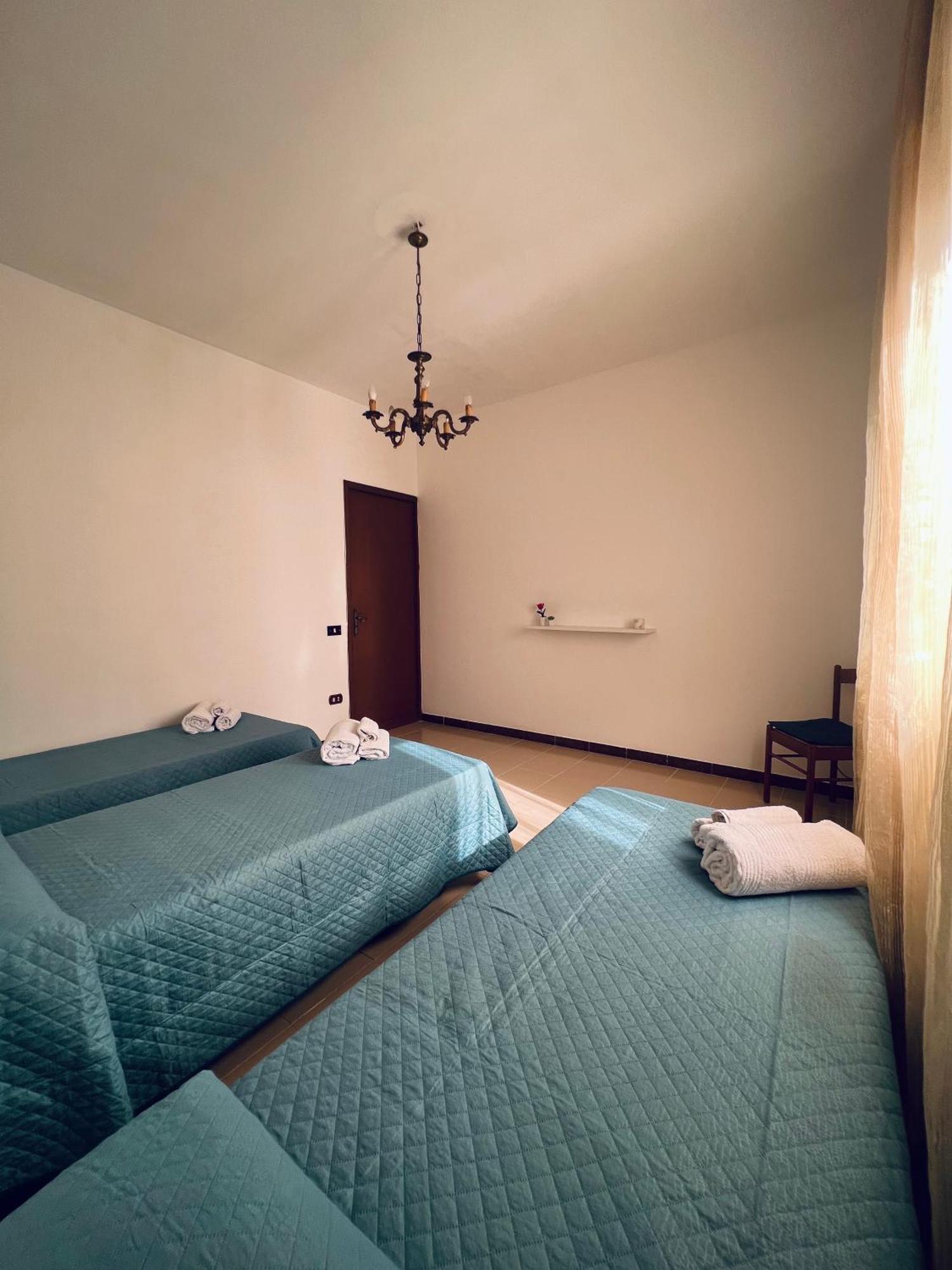 Sun House Apartamento Palermo Exterior foto